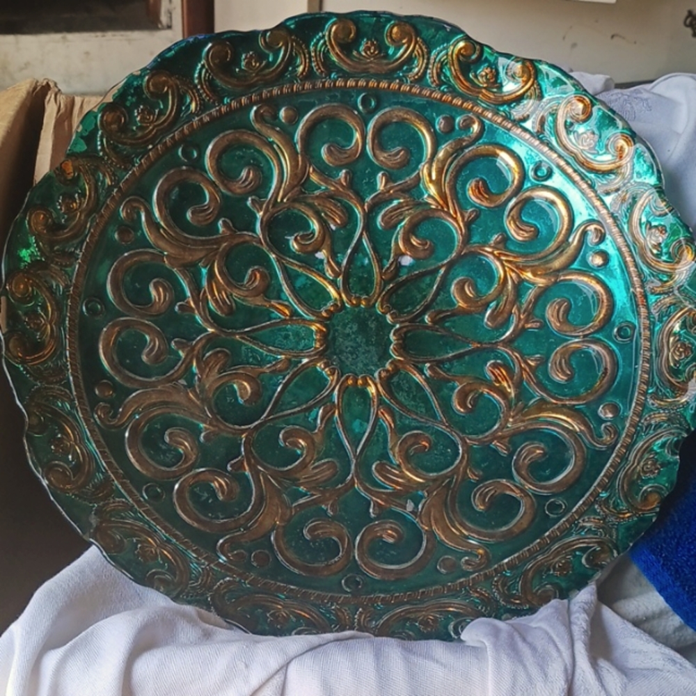 Vintage dish